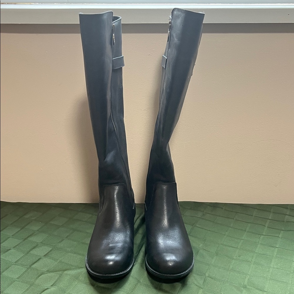 NWOT Women's Black Tall Leather Boots - Classic Knee-High Style